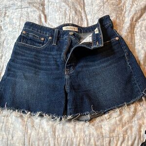 Madewell Dark Indigo Frayed Hem Denim Shorts